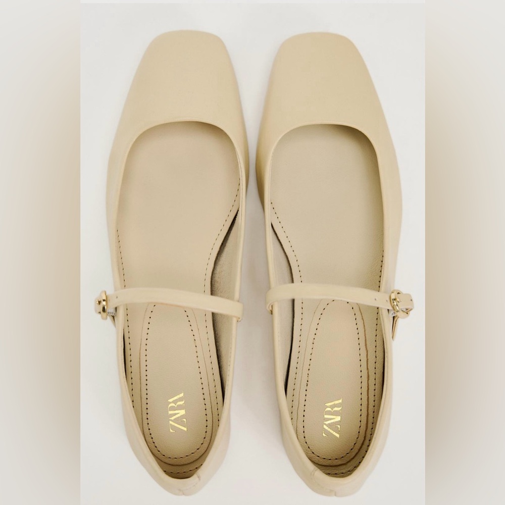 Zara NWT size 7.5 = 38 leather ballet flats. 100% cow leather. Soft.